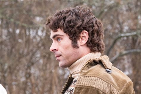The trials of ted bundy bundy was convicted and sentenced to the death penalty in july of 1979 following his murder of two chi omega residents at florida state university. Ted Bundy, il fascino criminale di Zac Efron | CameraLook