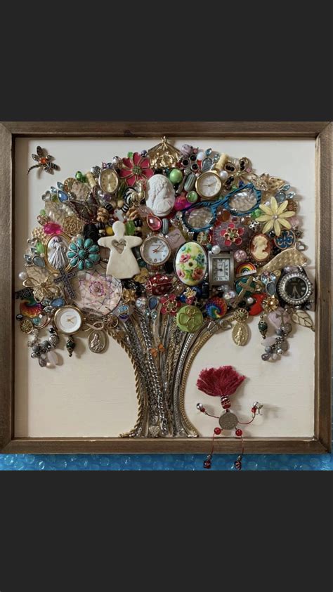 Artwork From Old Costume Jewelry Such A Cute Idea In 2021 Memory