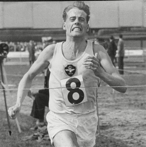 As a general rule, our conference is in a place where were going to try keith gill mile. Four-minute mile legend Derek Ibbotson loses his battle ...