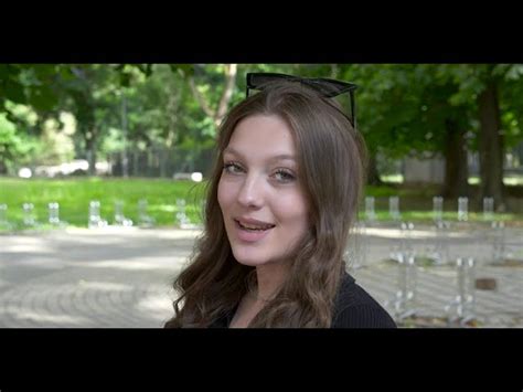 Vanesa Horáková Bijav OFFICIAL VIDEO Chords Chordify