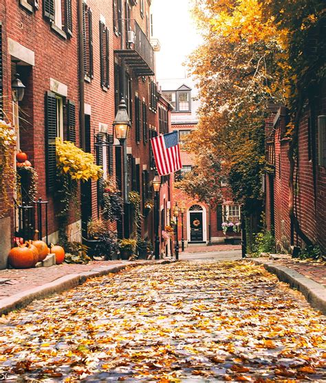 Acorn Street Boston Boston Massachusetts Graphy Boston Things To Do