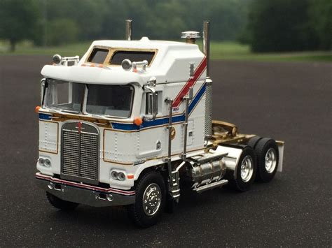 Dcp 164 Custom 1976 Bicentennial Vit 200 Cabover K100 Kenworth Truck