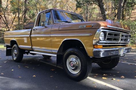 1972 Ford F 250 Sport Custom 4x4 For Sale On Bat Auctions Sold For