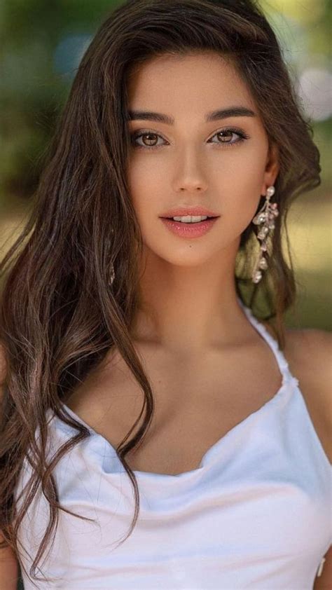 27 gorgeous girls with the most beautiful eyes in the world zestvine 2021 asian beauty girl