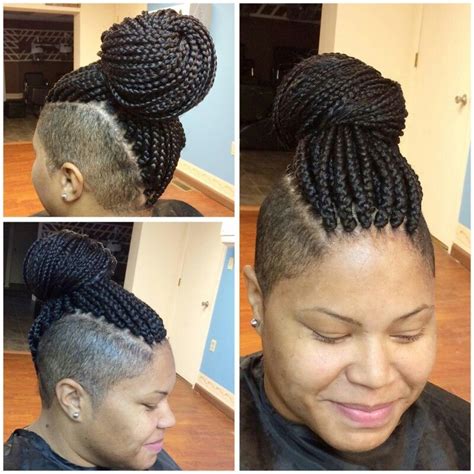 You can get braided mohawk hairstyles without any shaving, by keeping your hair flat on sides with design on top. Box Braids Mohawk | Braided mohawk black hair, Braids with ...