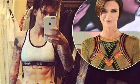 Ruby Roses Flaunts Abs In Instagram Photo Daily Mail Online