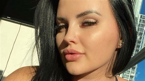 Supercars Porn Star Renee Gracie Reveals K Brazilian Butt Lift Surgery