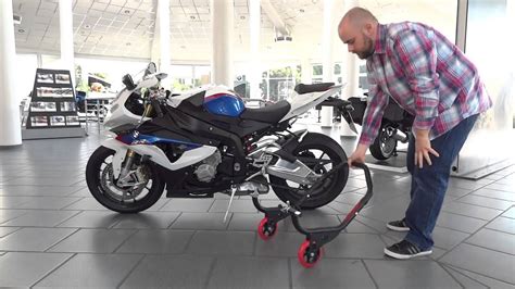Build and price a luxury sedan, suv, convertible, and more with bmw's car customizer. Béquille d'Atelier Moto Arrière ConStands Falcone BMW S1000R instruction - YouTube