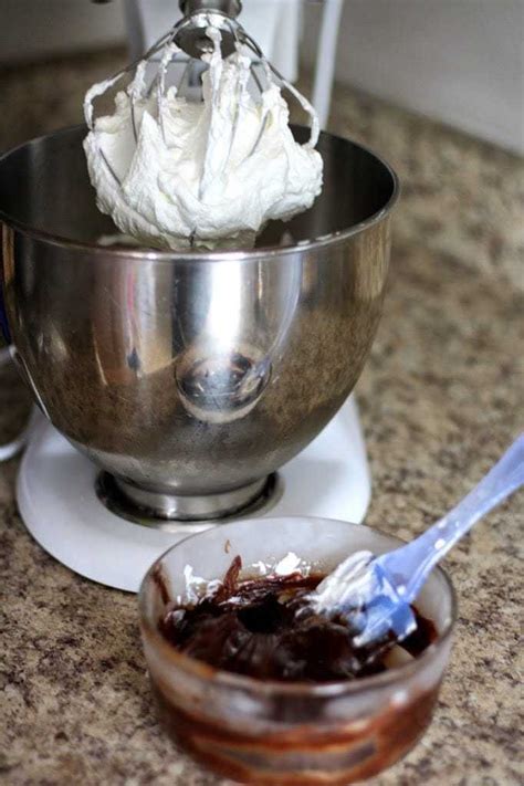 I was attempting a somewhat fancy classic mousse and somehow ended up here— chocolate place the chocolate and ¼ cup heavy cream in a bowl. MINT OREO CHOCOLATE MOUSSE CUPS - Butter with a Side of Bread