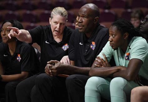 Wnba Players Executives Weigh In On Plight Of Trailblazing Womens