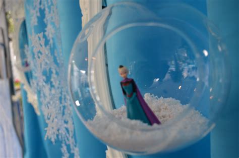 Frozen Kids Party Event Snow Globes