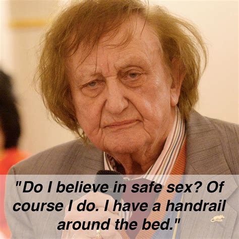 Simply 27 Funny One Liners From The Legendary And Already Missed Ken Dodd The Poke