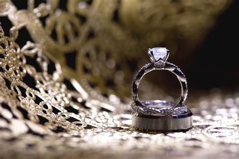 Https://tommynaija.com/wedding/cool Wedding Ring Shots