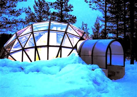 Pretty Architecture Glass Igloos A Romantic Night Under The Stars Is