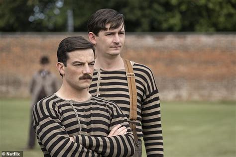 Guarda the english game streaming. How accurate really is Netflix's new drama The English ...