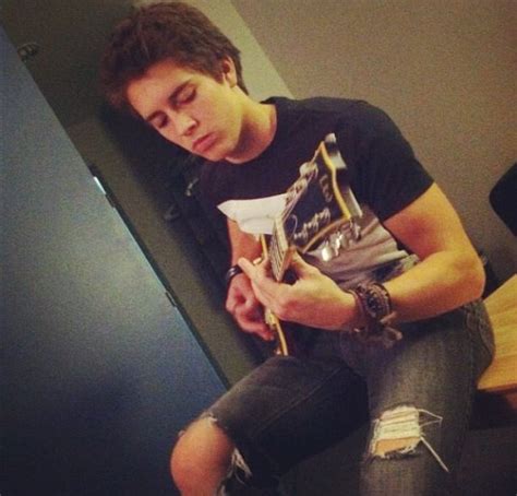 Pin By Jazmin Rodriguez On Billy Unger Billy Unger Disney Live