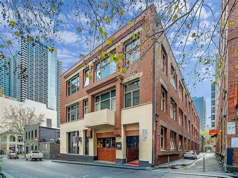 You can call at +61 3 96 31 04 00 or find more contact information. 9/562 Little Bourke Street Melbourne