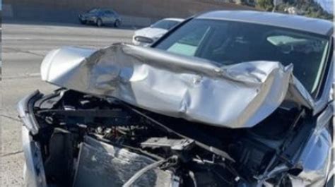 Terrell Owens Shares Photos Of Scary Car Accident Vladtv