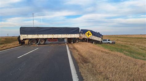 Terrible Accidente En El Sur De Córdoba Un Muerto Tras Chocar De Frente Contra Un Camión Eldoce