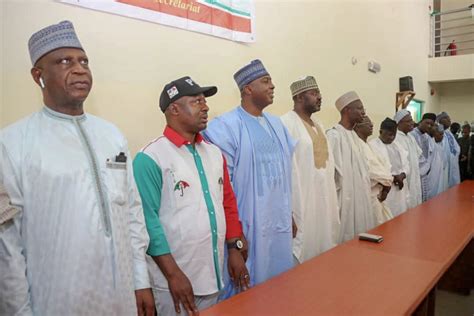 Saraki Meets Ibb Pdp Delegates In Niger State Photos Politics