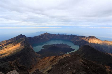 Best Time For Mount Rinjani National Park In Indonesia 2024 Roveme