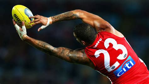 Buddy franklin's father arrived to be by his son's side. PHOTOS: Franklin shows his worth as Swans see off Hawks ...