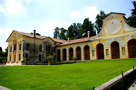 The villa barbaro is one of palladio's more famous villas from the latter half of the 1500s. Villa Barbaro, Architect Andrea Palladio | Andrea palladio ...