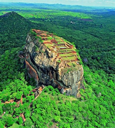 Sigiriya Lions Rock Sri Lanka