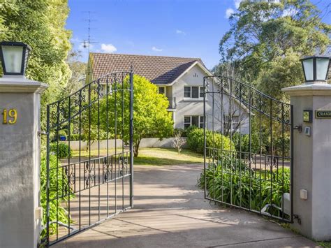 Consultants pty ltd compass building certification pty ltd compass building certification pty ltd inspect wollongong 3d splash pty limited noah organisation triton pool & spa inspections michael como pool fence certifiers sydney caspian pools brentnall group bca vision pty ltd. 19 Merilbah Road, Bowral
