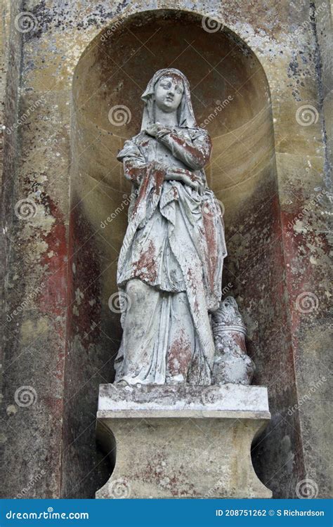 Statue At The Temple Of Apollo Stourhead Stock Photo Image Of