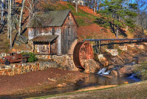 10 Small Towns In Rural Georgia Which Are Downright Delightful