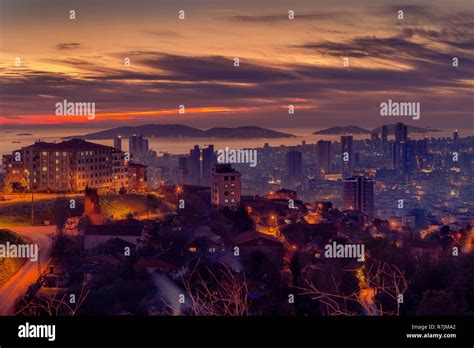Pendik İstanbul Türkiye Turkey Cityscape Stock Photo Alamy