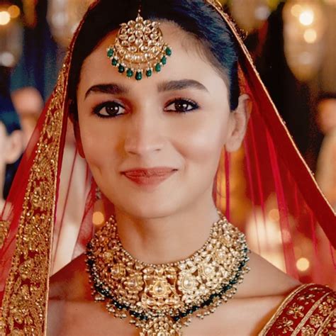 alia bhatt becomes a picture perfect bride as manyavar mohey ropes her in as its brand