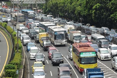 Kerugian Akibat Macet Di Jakarta Capai Rp 65 Triliun Per Tahun