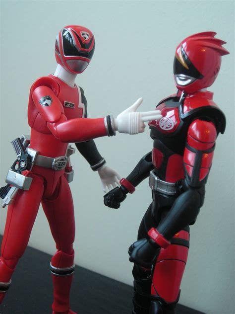 My Shiny Toy Robots Toybox Review Sh Figuarts Deka Red