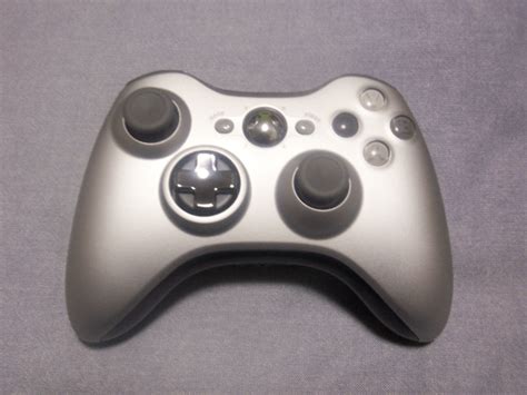 Xbox 360 Wireless Controller With Transforming D Pad And Play And