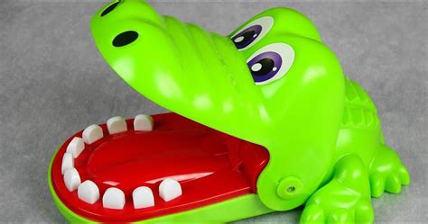 25 Toys From The 90s That Kids Arent Allowed To Play With Anymore