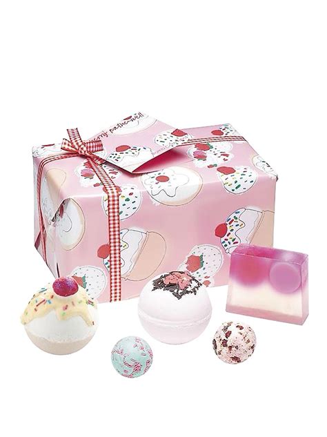 Rated 5 out of 5. Bath Bomb Cherry Bathe-well Gift Set | Bomb cosmetics ...