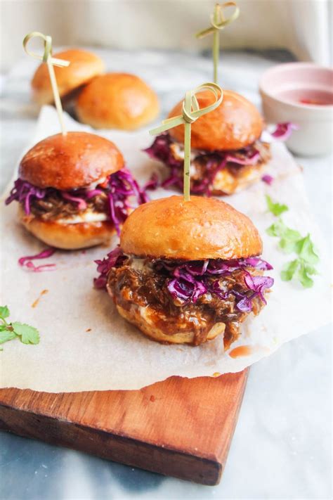 Motley Que Pulled Pork Sliders Ph