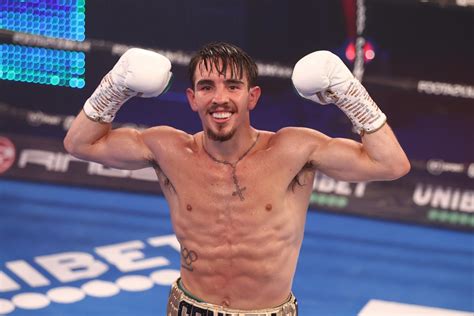 michael conlan scores impressive ko but only after having two points deducted for low blows