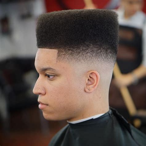 Curly hair is a blessing for both women and men. Pin on Hair