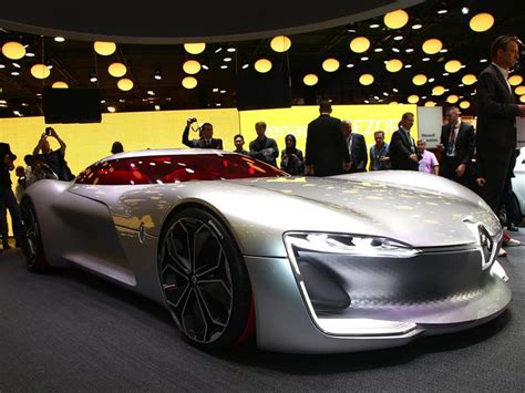 Renault Trezor Concept anticipa el futuro de la marca en París