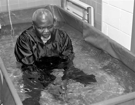 Baptisms in... - The TRUTH OF GOD with Pastor Gino Jennings