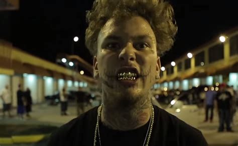 Video Of Rapper Stitches Being Assaulted By Two Men Released 24hourhiphop