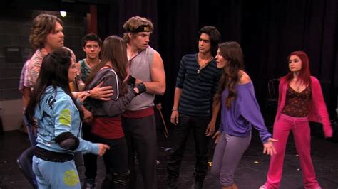 Victorious 1x03 Stage Fighting Ariana Grande Image 20778769 Fanpop