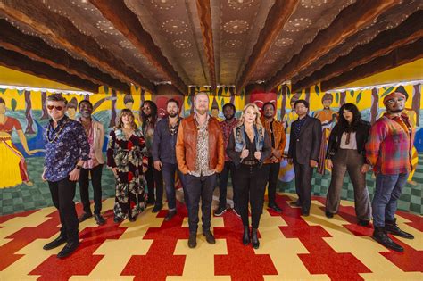 Tedeschi Trucks Band Announce Four Album Rock Experience ‘i Am The Moon