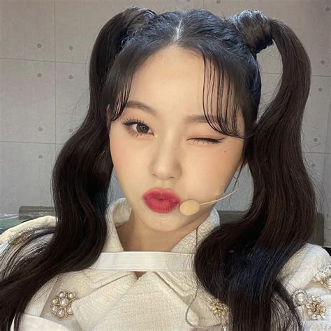 Jang Kyujin Nmixx Selca Icon Pfp Kpop In 2022 Hair Styles Beauty Girl