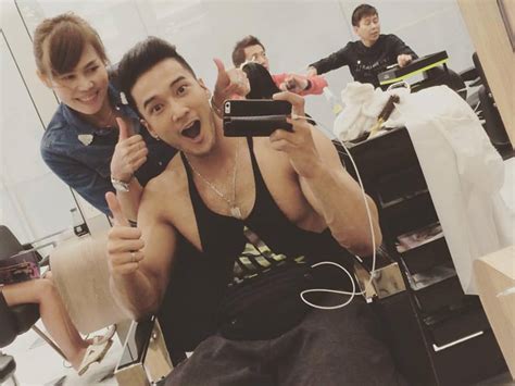 ต๊อบ ชัยวัฒน์ แต่งงาน อ่านข่าวที่เกี่ยวข้อง : ต๊อบ ชัยวัฒน์"หนุ่มกล้ามโต