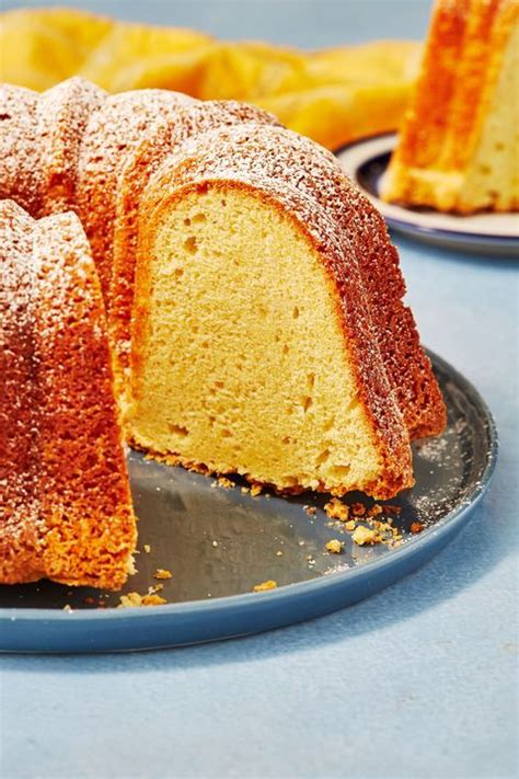 Its moist, fluffy and firm all at. These Cake Ideas Are Perfect for Easter in 2020 | Sour ...