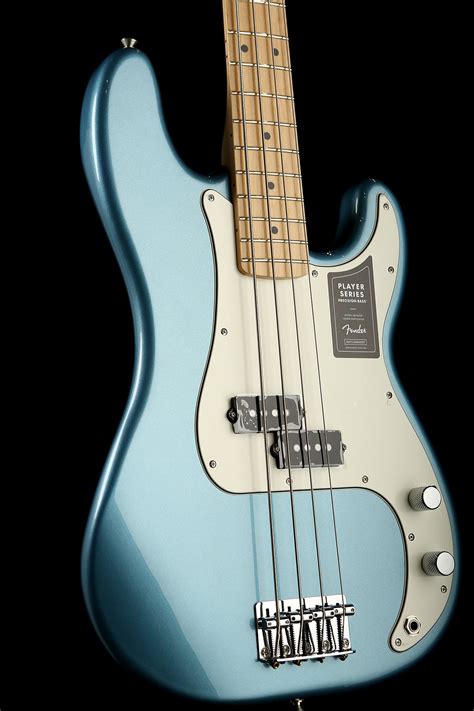 Fender Player Series Precision Bass Bass Centre